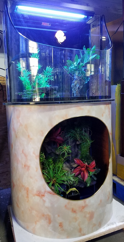 RARE AQUARIUM ITEM, CANYON VIEW EXTEND HALF CYLINDER 25 gallon.